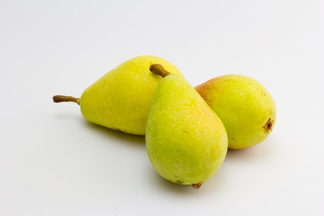 Top 10 Health Benefits of Pears in 2024